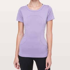 Lululemon Swiftly Tech Short Sleeve Breeze Relaxed Fit Shirt 6 Purple EUC